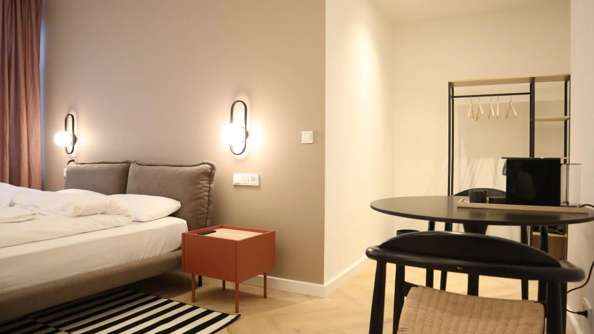 Stayzz By Homyzz - Modern Studios Alsterdorf -Winterhude- Stadtpark Hamburg 0*,  Deutschland